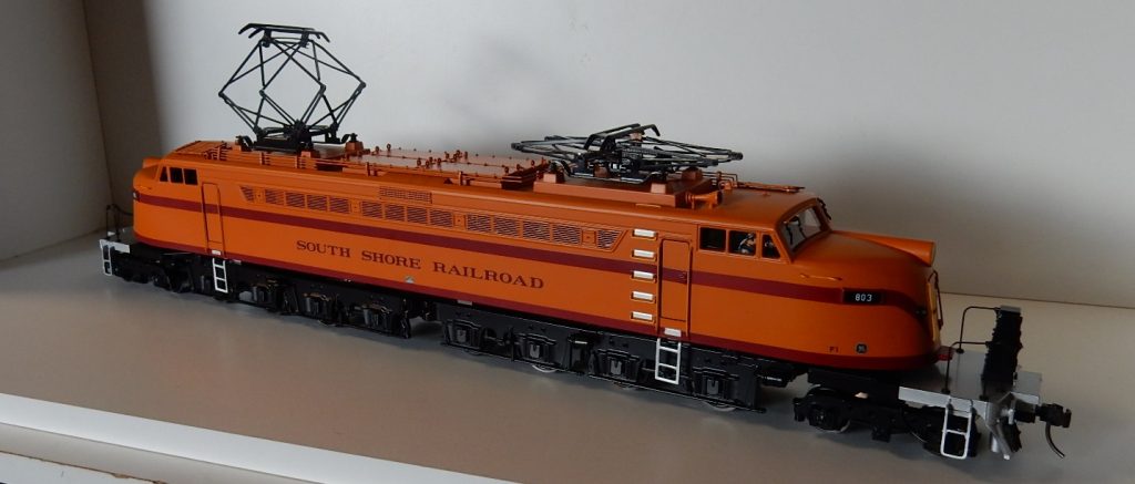 Elektrische Lokomotive in orange